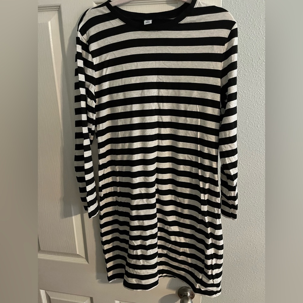 Brand new without Tags Old Navy dress size XL